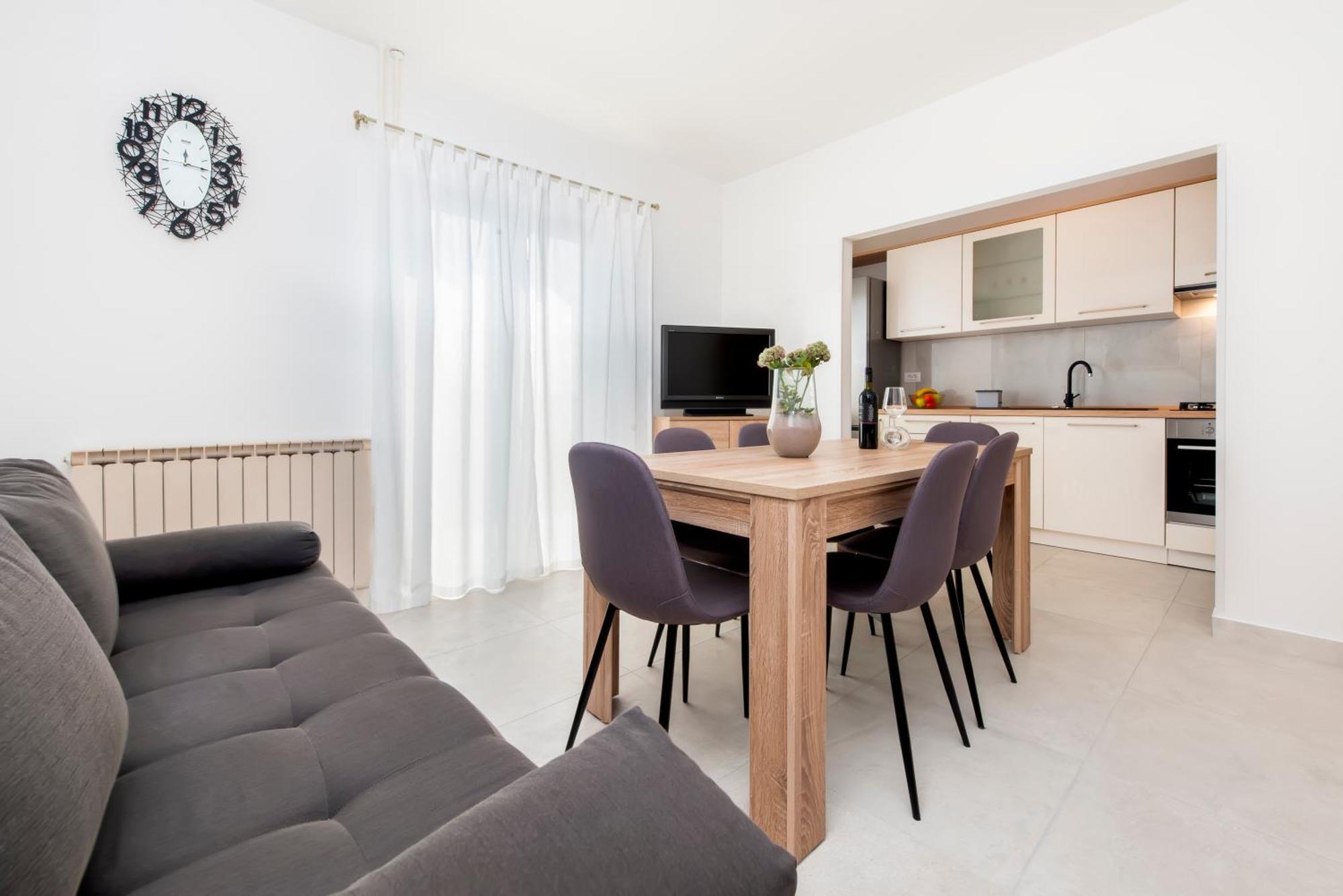 Apartment Ivo 罗维尼 外观 照片