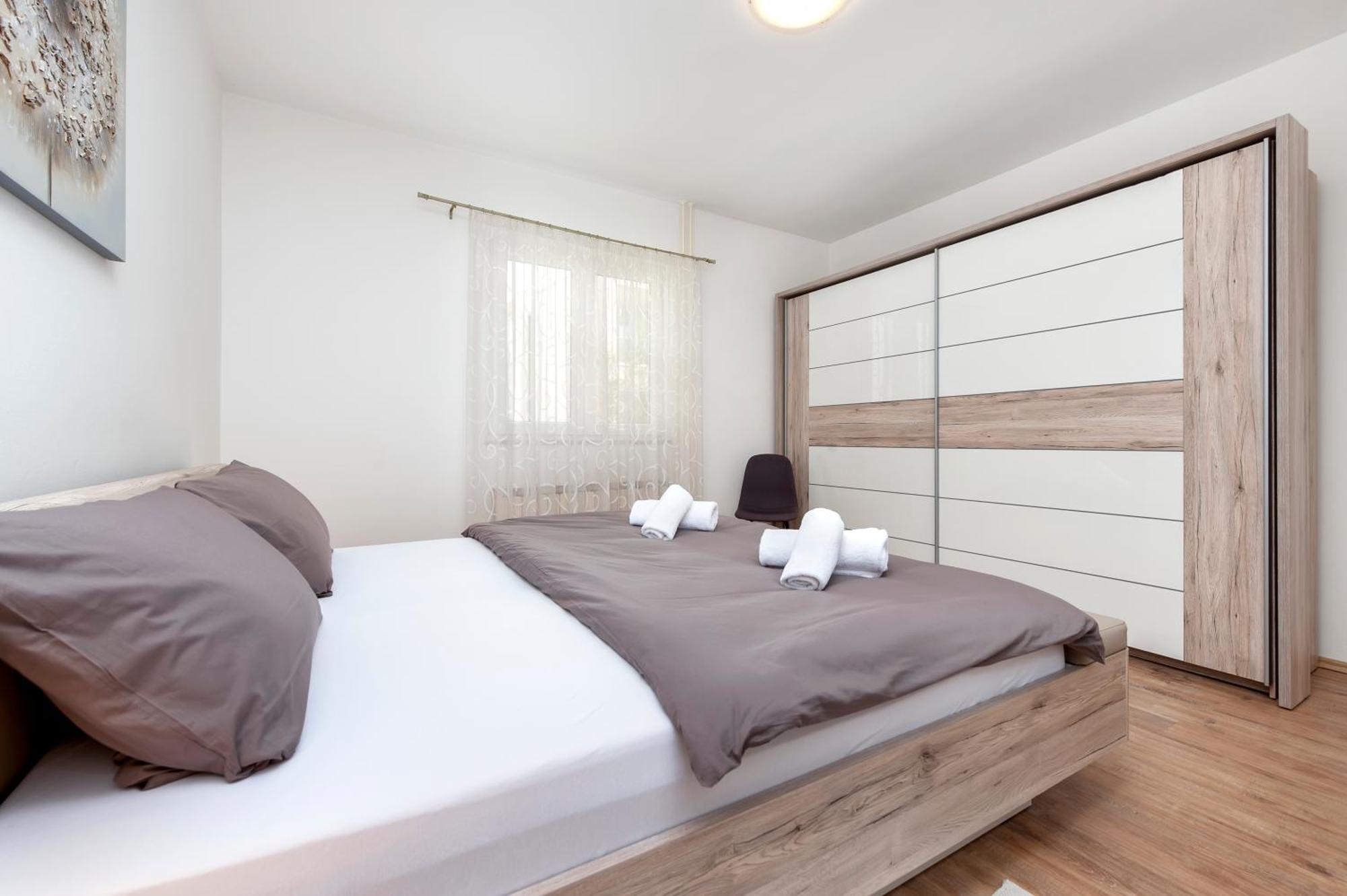 Apartment Ivo 罗维尼 外观 照片