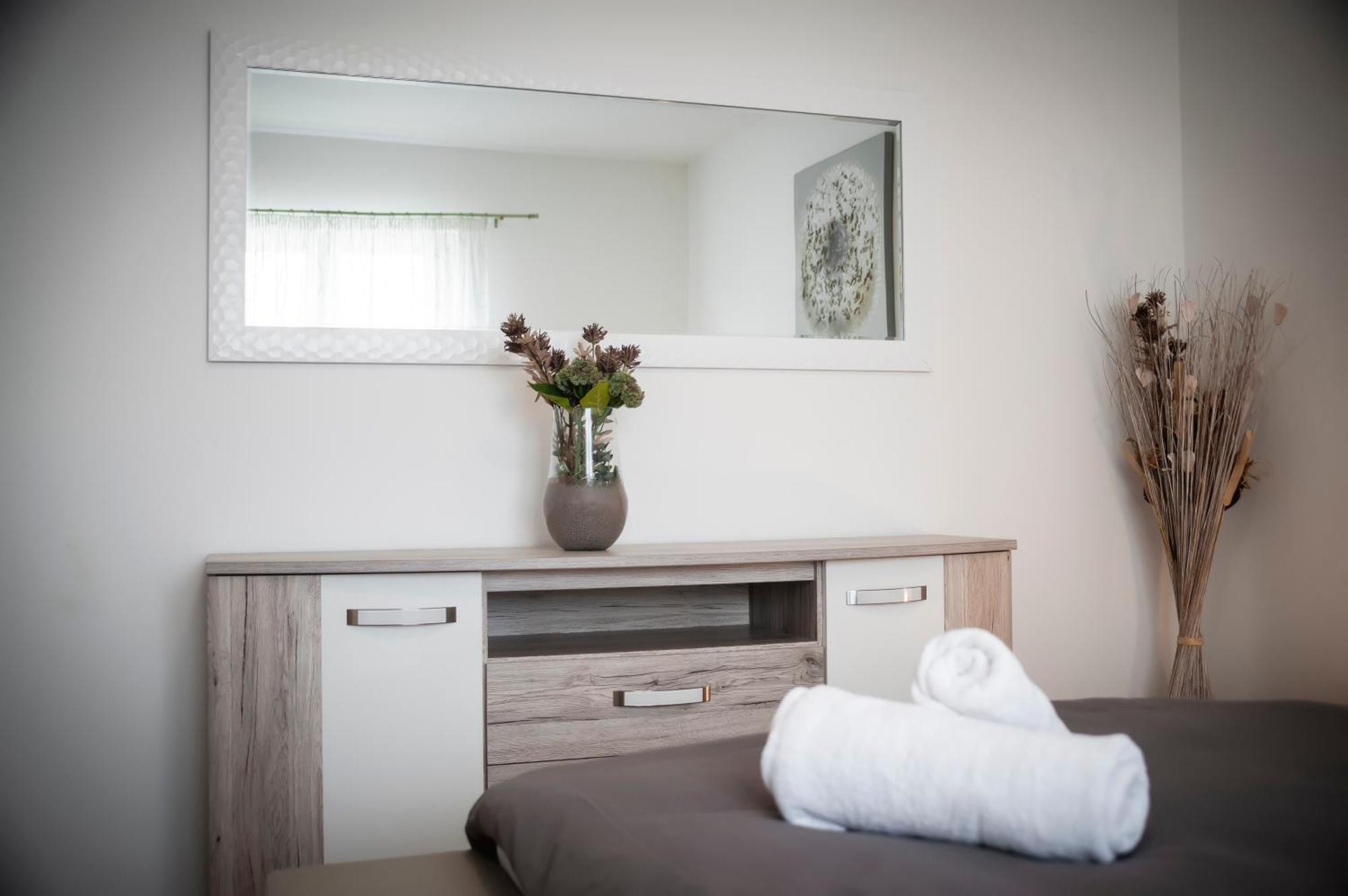 Apartment Ivo 罗维尼 外观 照片
