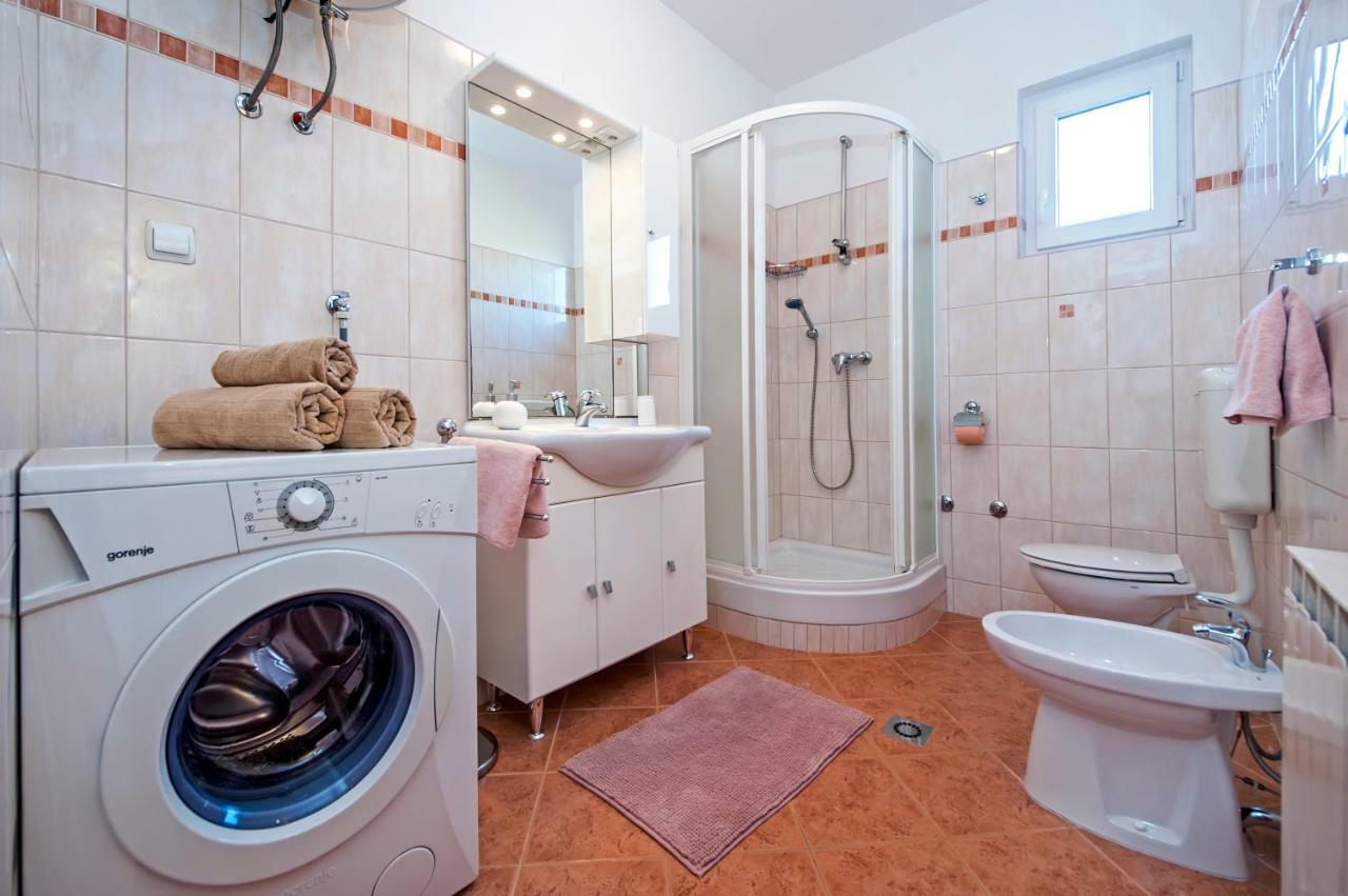 Apartment Ivo 罗维尼 外观 照片
