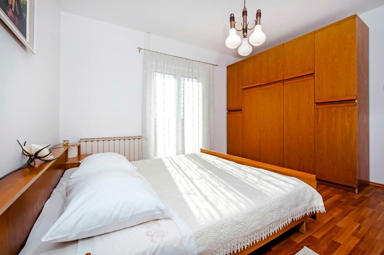 Apartment Ivo 罗维尼 外观 照片