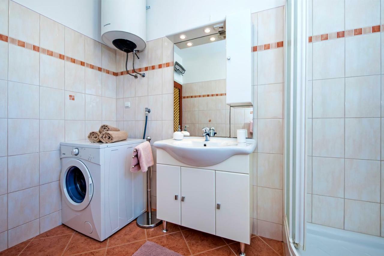 Apartment Ivo 罗维尼 外观 照片