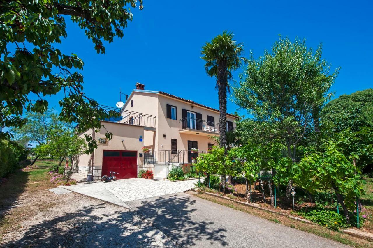 Apartment Ivo 罗维尼 外观 照片